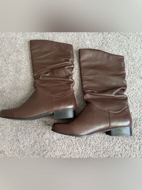 St. John’s Bay Brown Leather Boots
